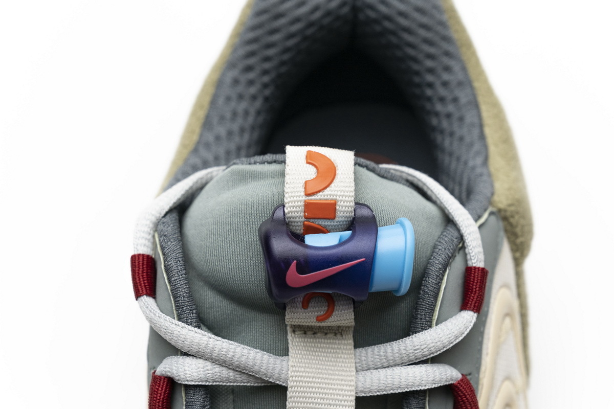     Nike Air Max 270 React ENG Travis Scott Cactus Trails
