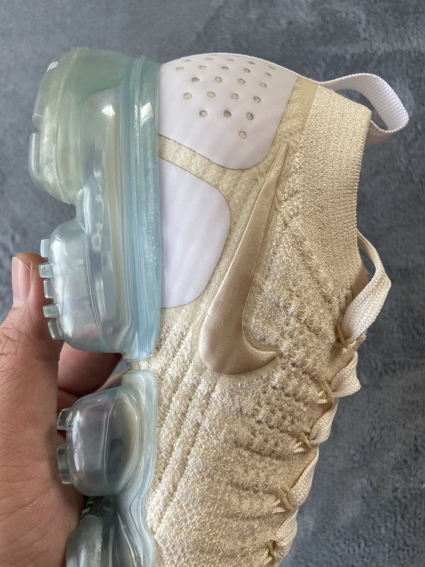     Nike Air VaporMax 2 Light Cream (W)