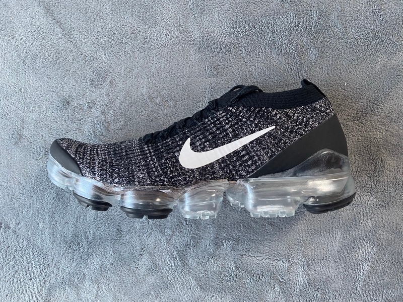     Nike Air VaporMax Flyknit 3 Oreo