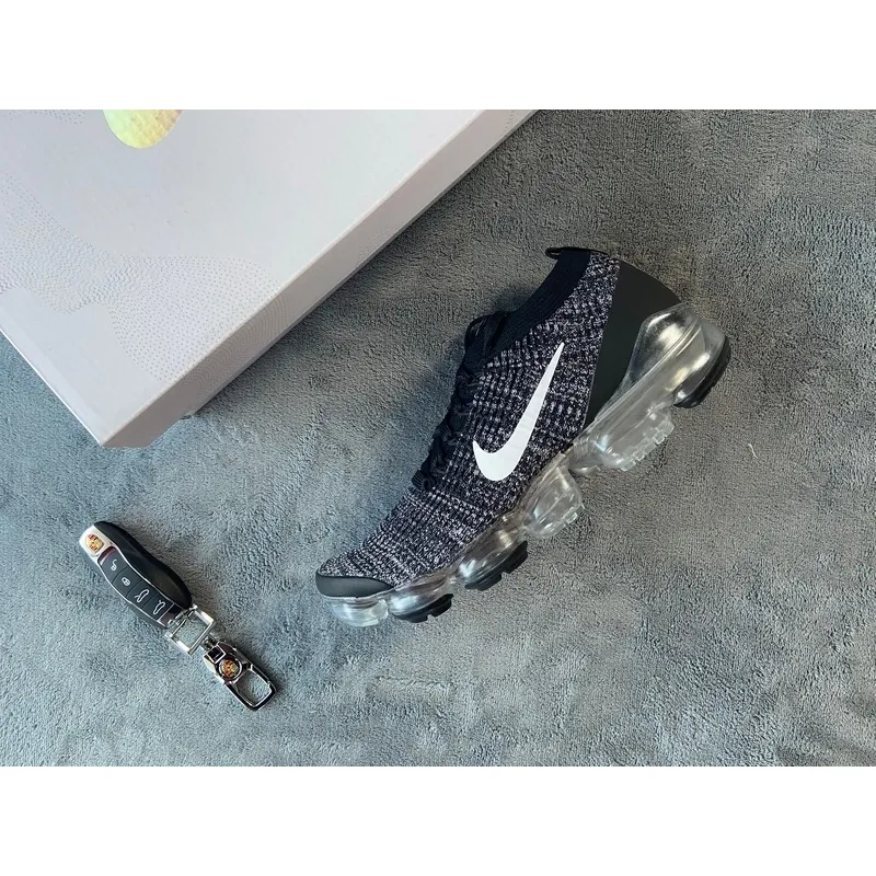 Pkgod Nike Air VaporMax Flyknit 3 Oreo