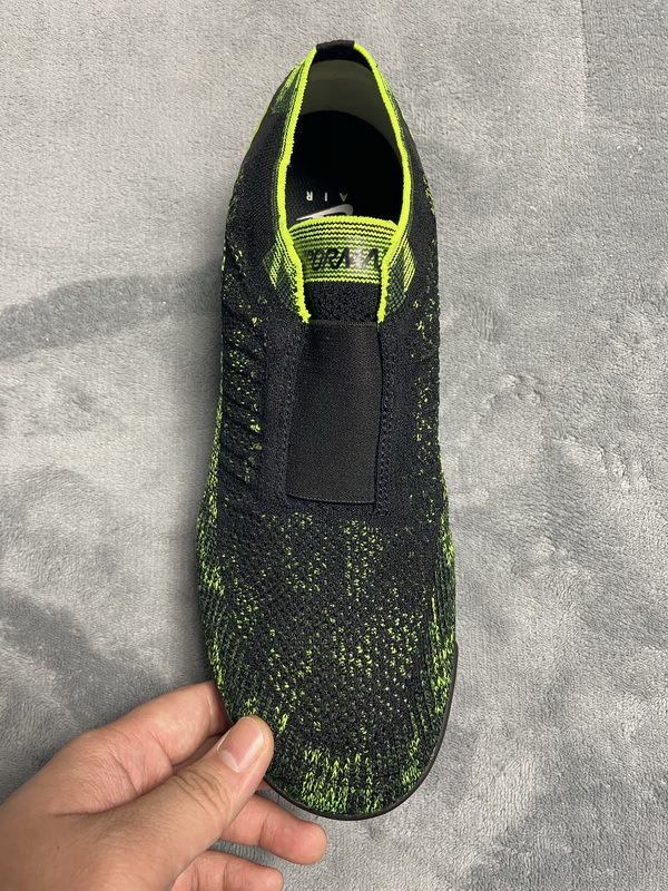     Nike Air VaporMax Moc 2 Acronym Black​