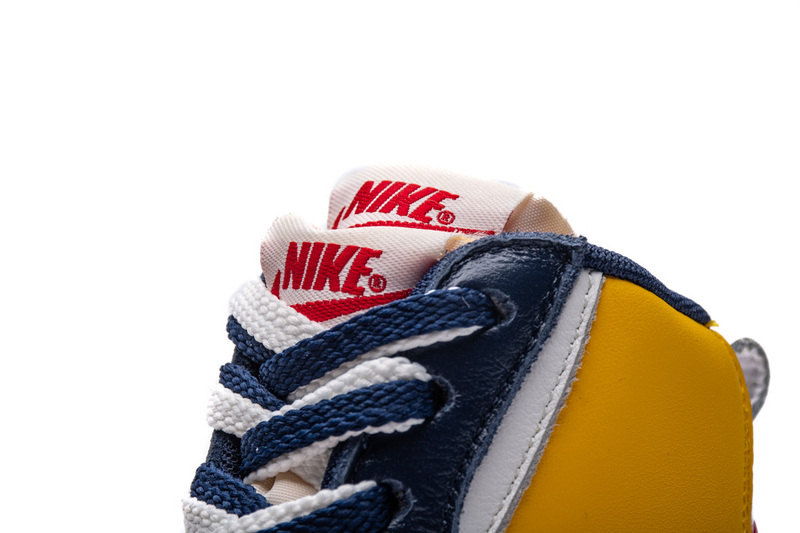 Pkgod Nike Blazer Mid sacai Snow Beach