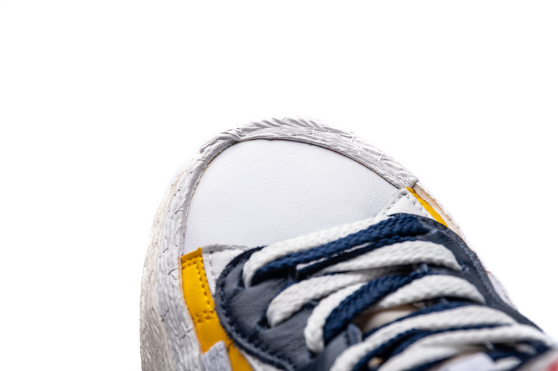 Pkgod Nike Blazer Mid sacai Snow Beach