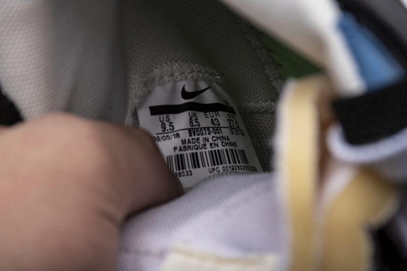 Pkgod Nike Blazer Mid sacai White Black Legend Blue