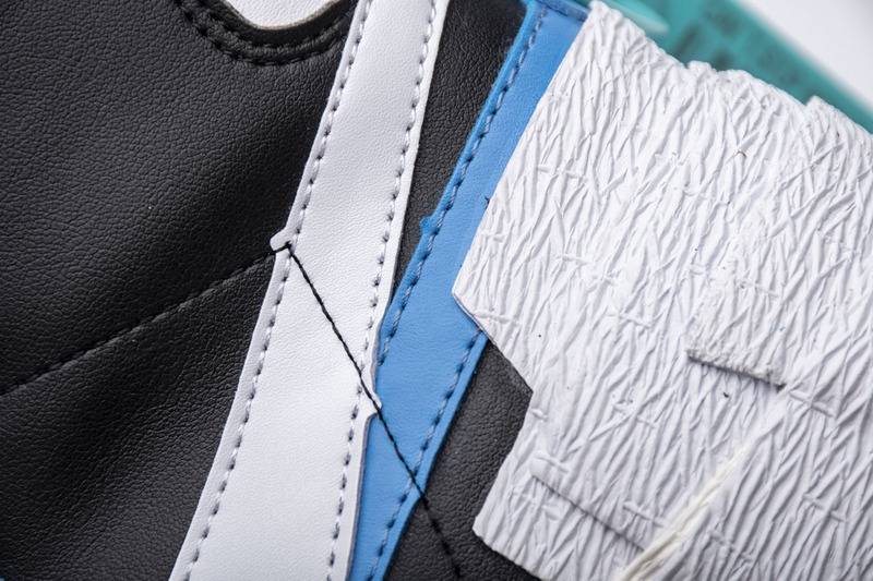 Pkgod Nike Blazer Mid sacai White Black Legend Blue