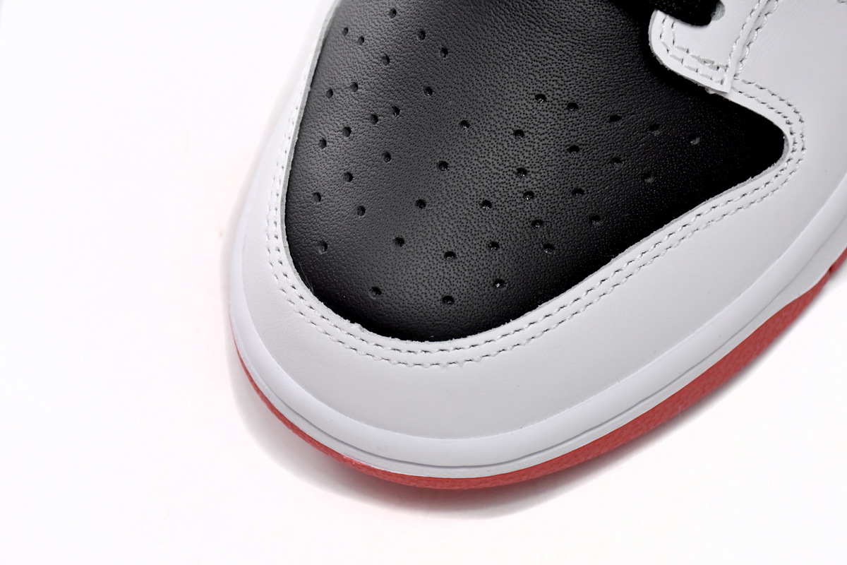     Nike Dunk Low Black and Red