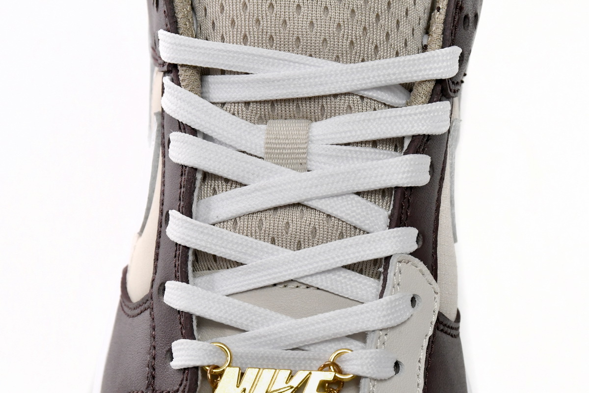     Nike Dunk Low Brown Basalt 