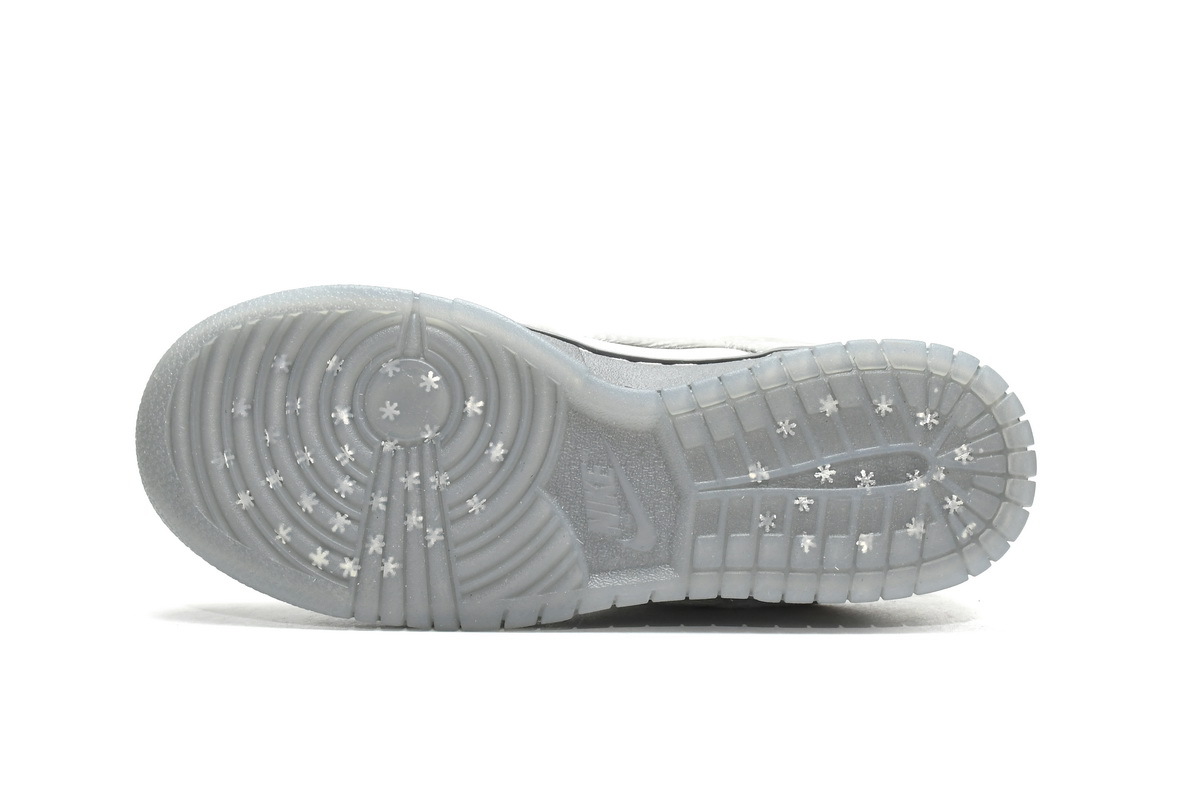     Nike Dunk Low Ice