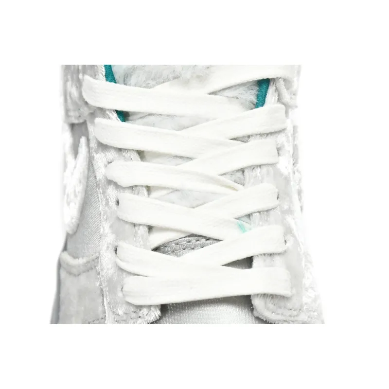 Pkgod Nike Dunk Low Ice