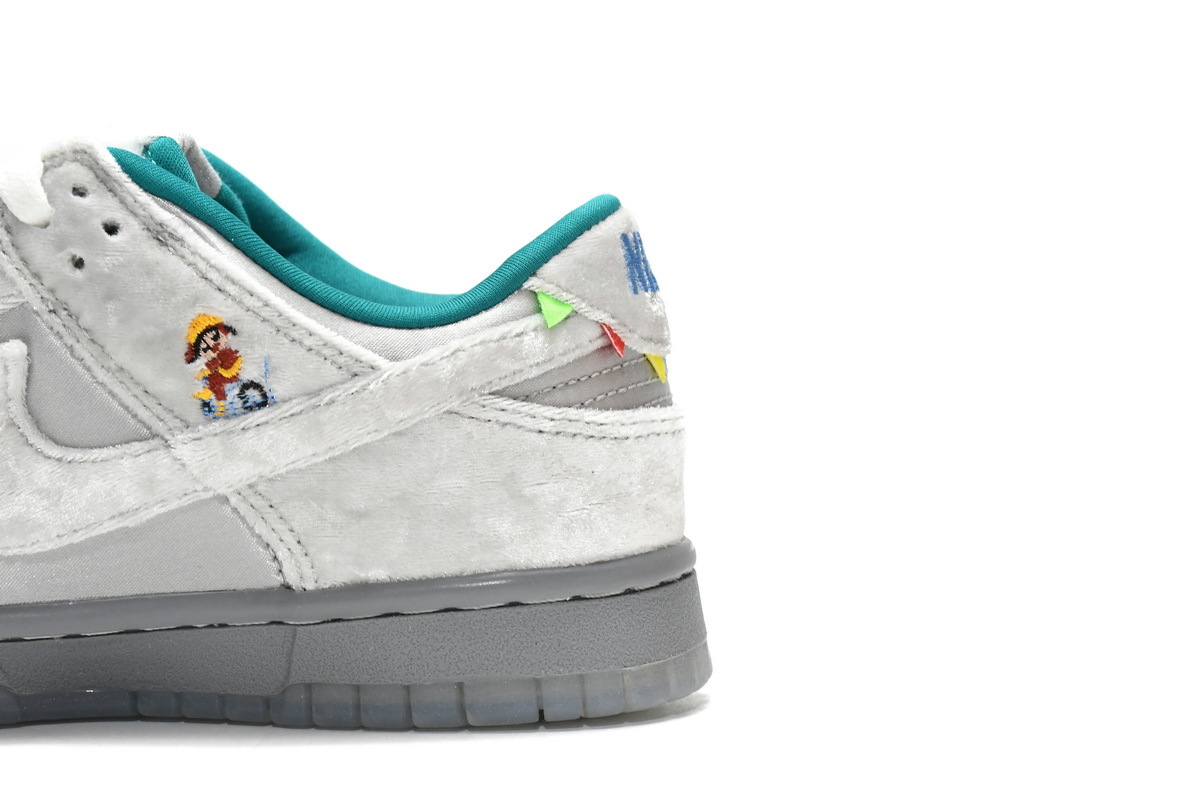     Nike Dunk Low Ice