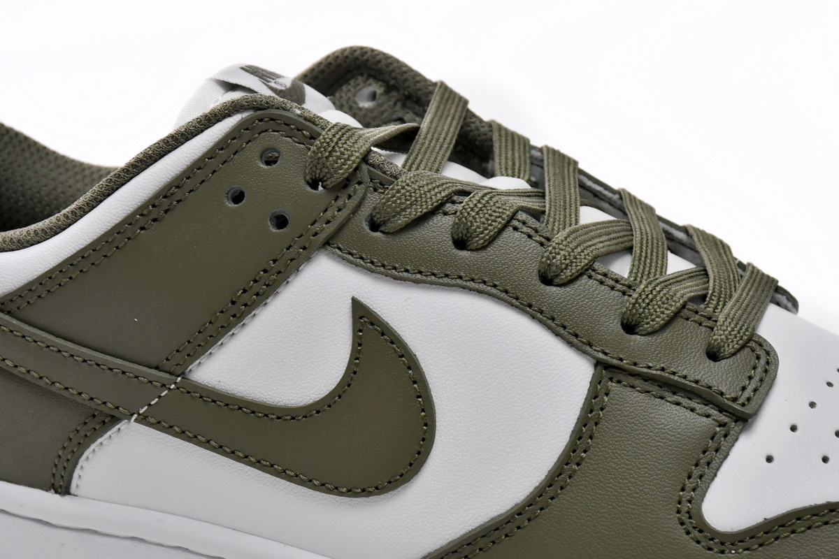     Nike Dunk Low Medium Olive 