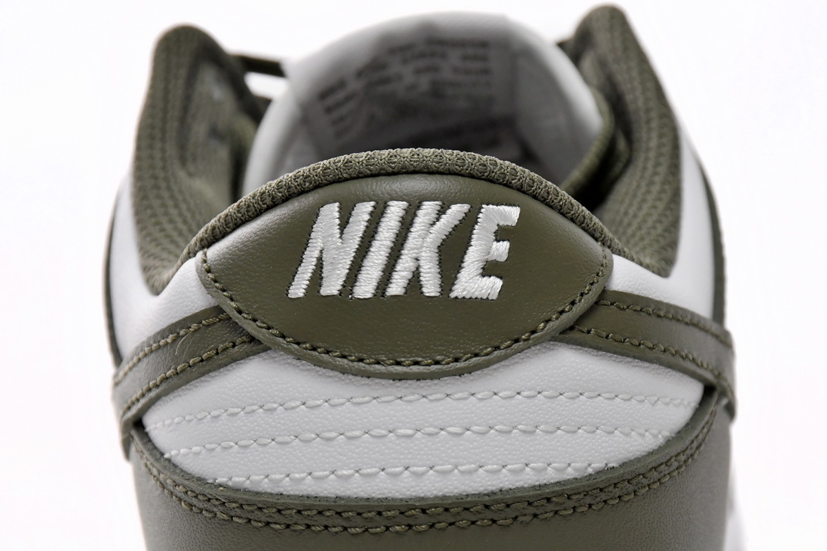     Nike Dunk Low Medium Olive 