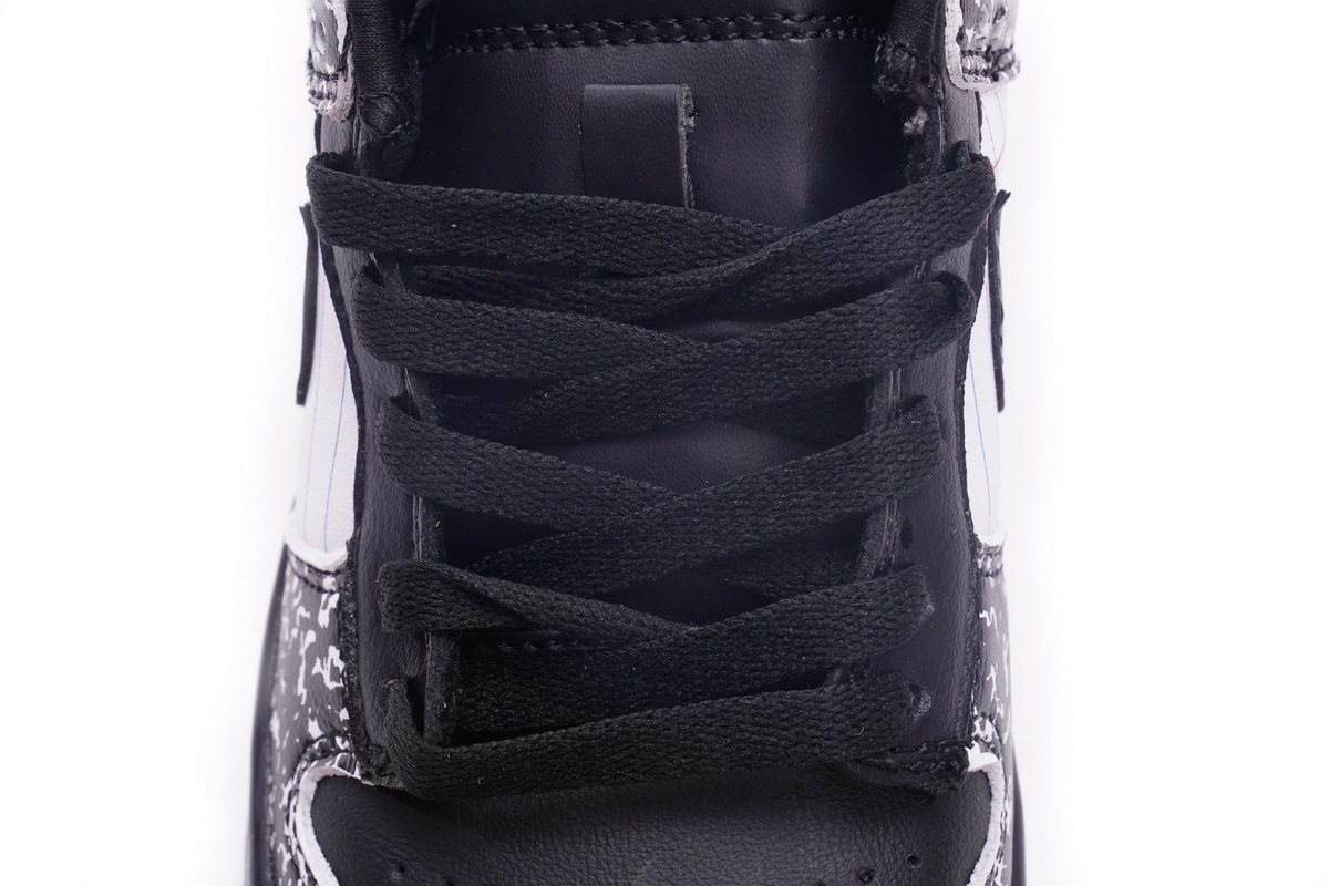 Pkgod Nike Dunk Low Premium Nikebook