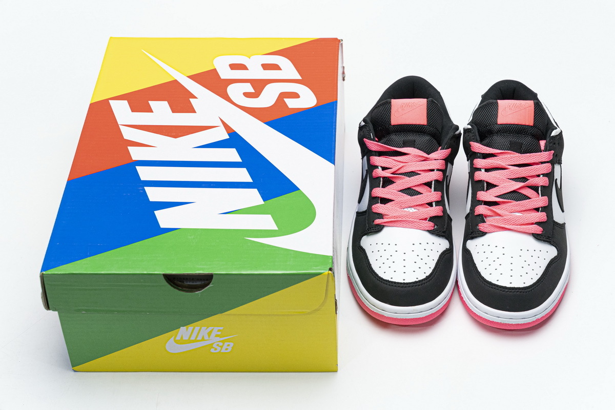     Nike Dunk Low PRO SE Black White Peach