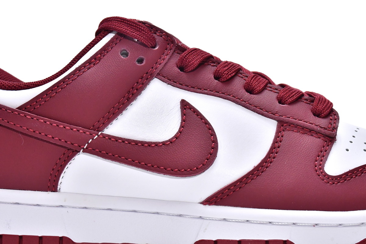     Nike Dunk Low Team Red (2022)