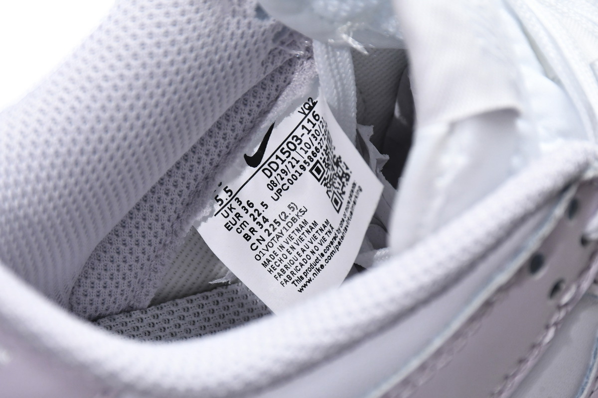     Nike Dunk Low Venice (W)