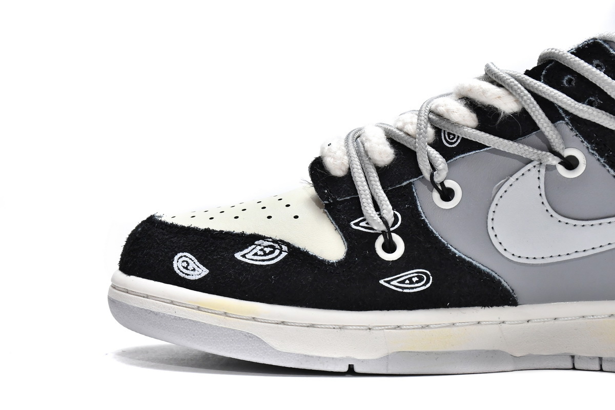     Nike Dunk Low Vibe