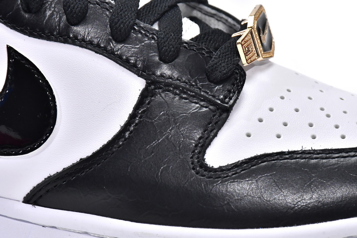     Nike Dunk Low World Champ