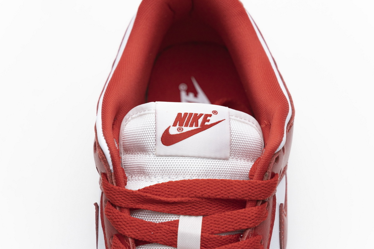     Nike Dunk SB Low SP University Red