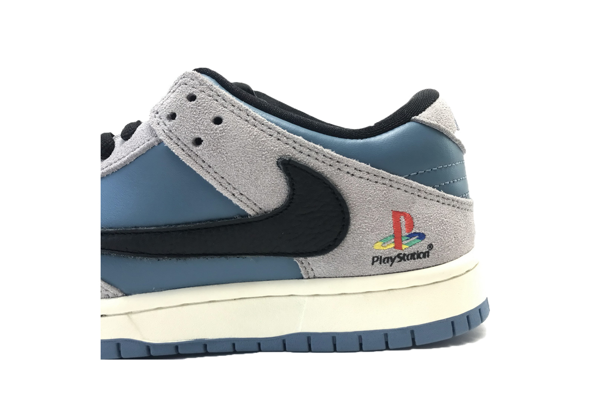    Nike Dunk SP x LowTravis Scott x PlayStation