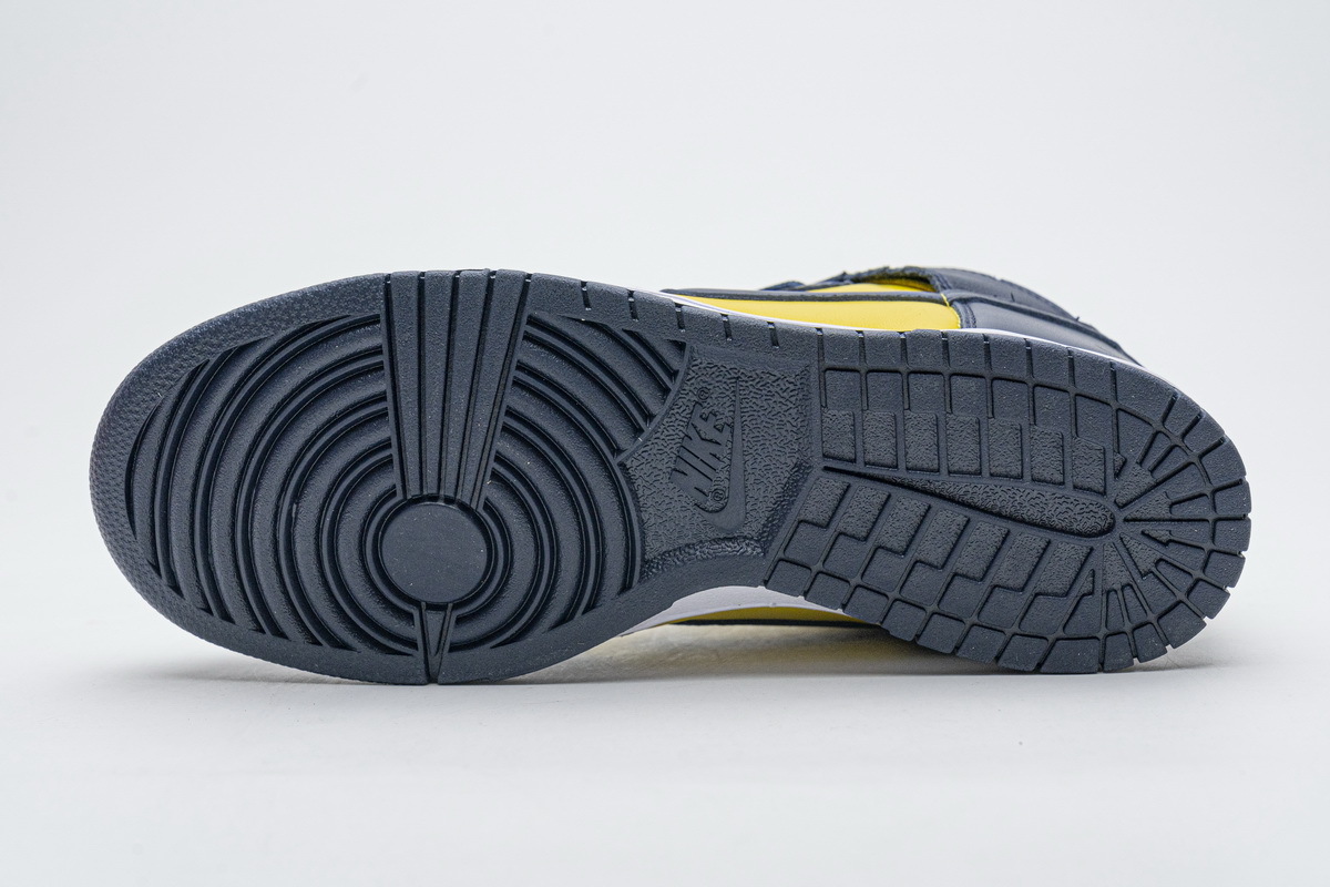     Nike SB Dunk High Michigan 