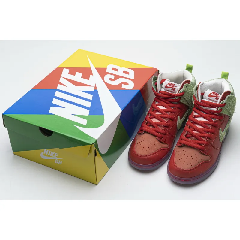 Pkgod Nike SB Dunk High Strawberry Cough