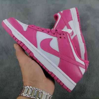 Pkgod Nike SB Dunk Low Archeo Pink (W)​ 02