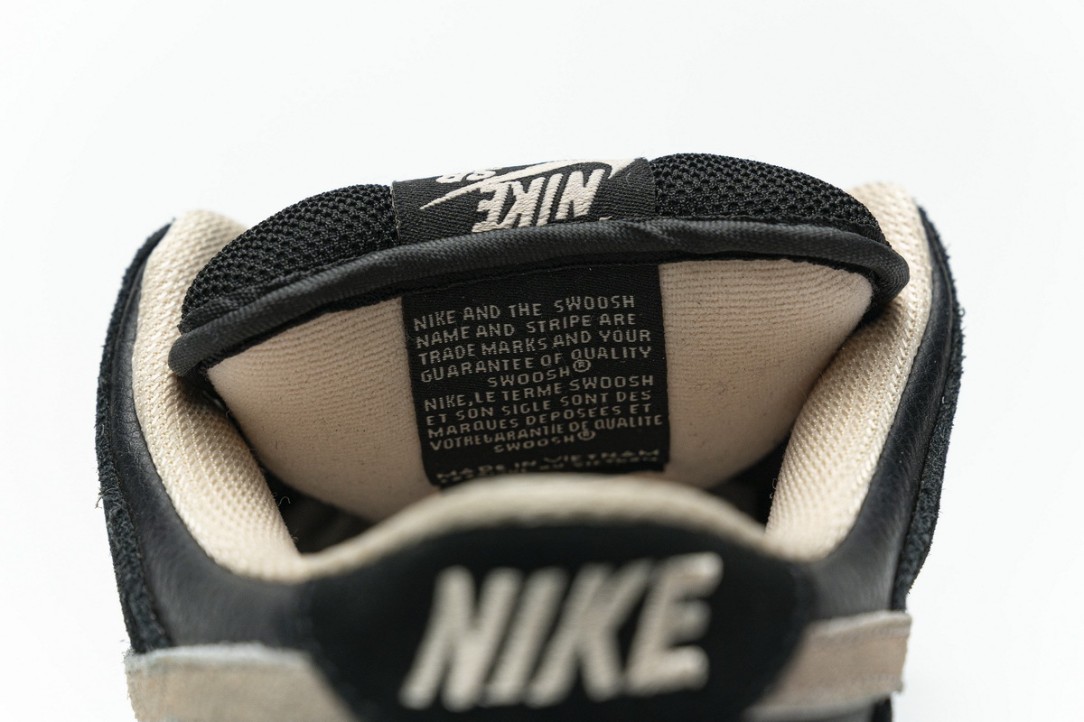     Nike SB Dunk Low Black Washed Coral