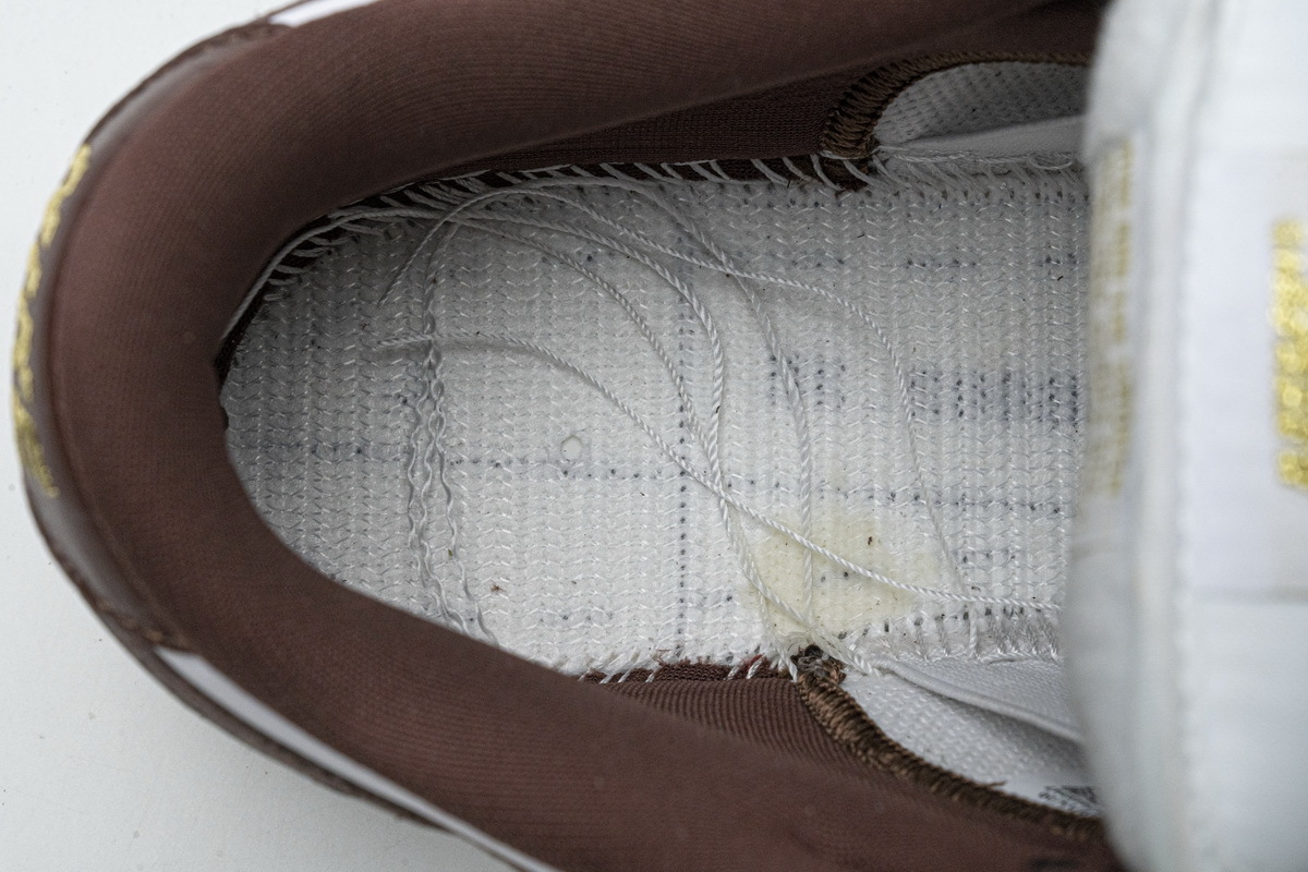     Nike SB Dunk Low Brown Stars