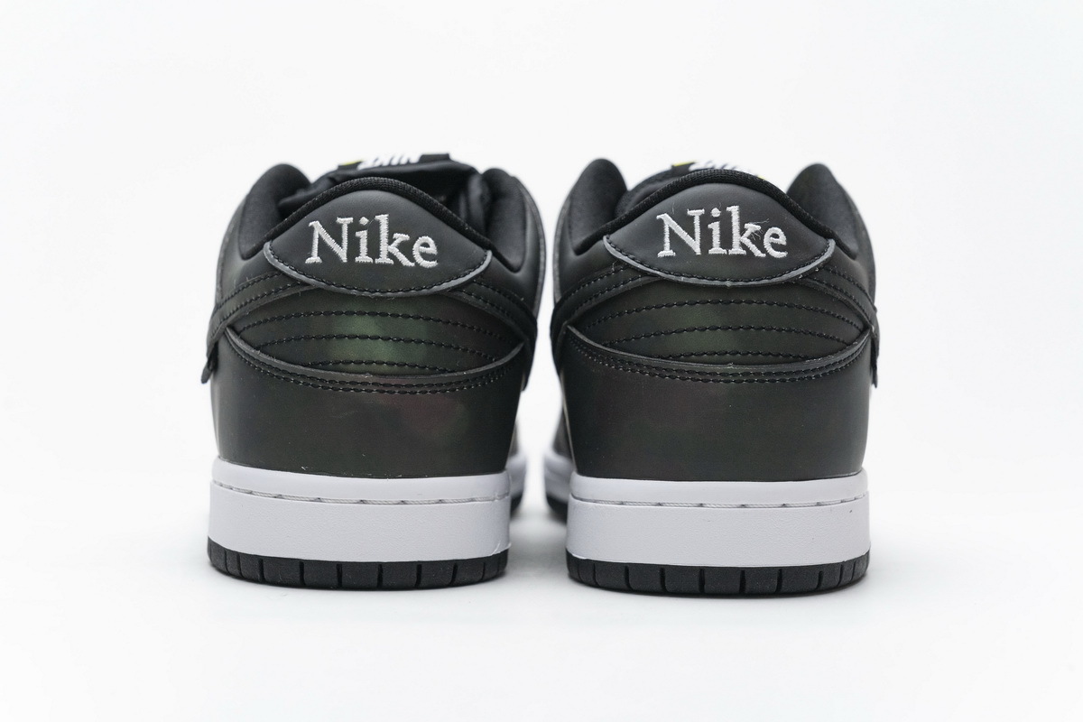     Nike SB Dunk Low Civilist Pro QS Thermography