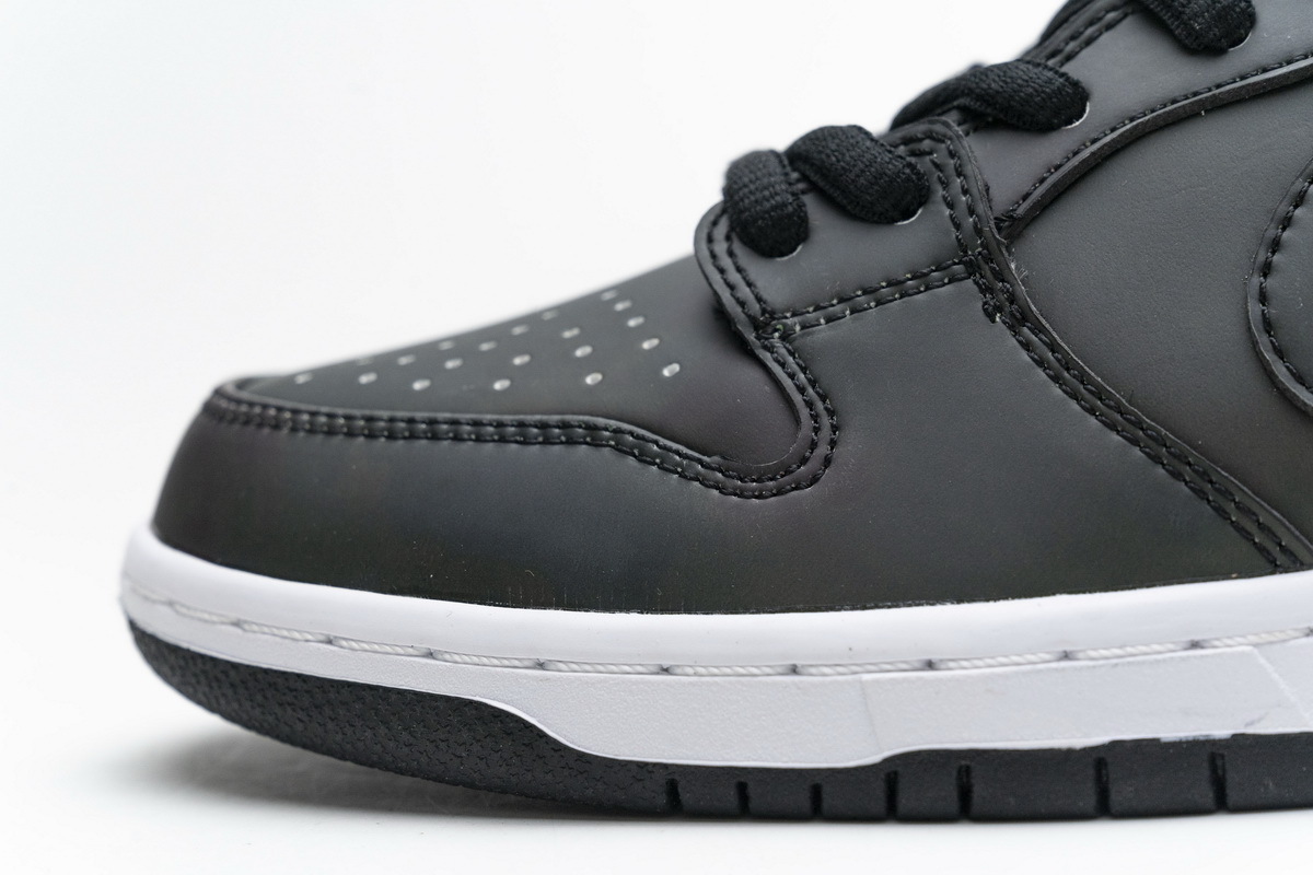     Nike SB Dunk Low Civilist Pro QS Thermography