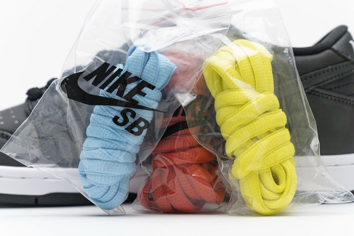    Nike SB Dunk Low Civilist Pro QS Thermography