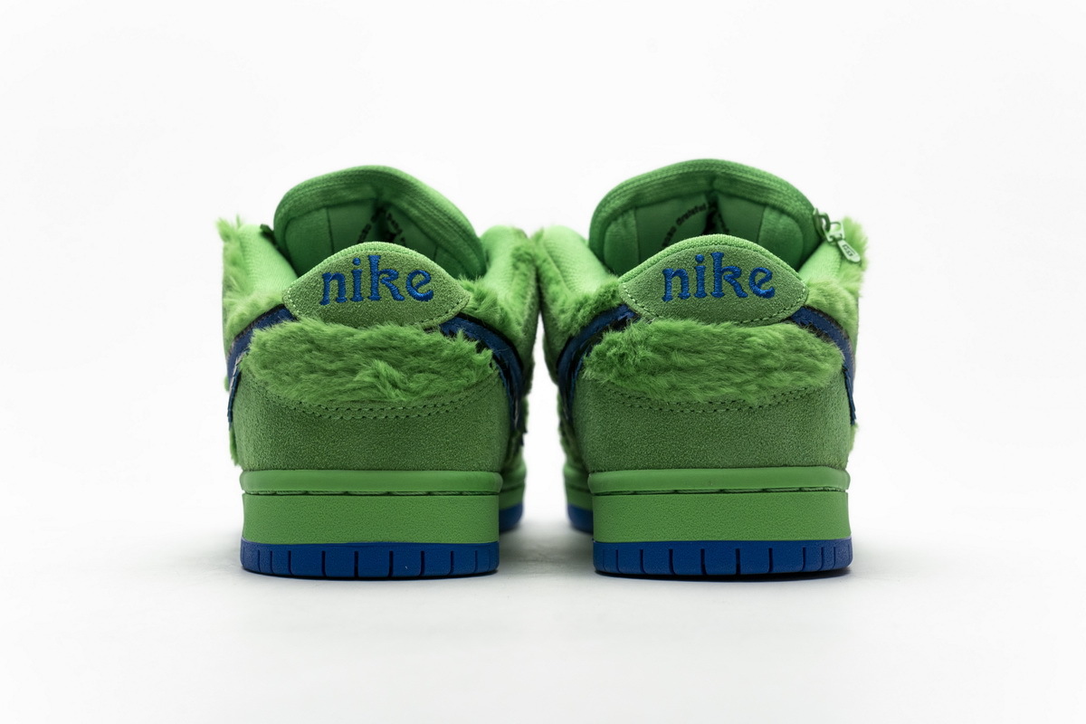 Pkgod Nike SB Dunk Low Grateful Dead Green Bear