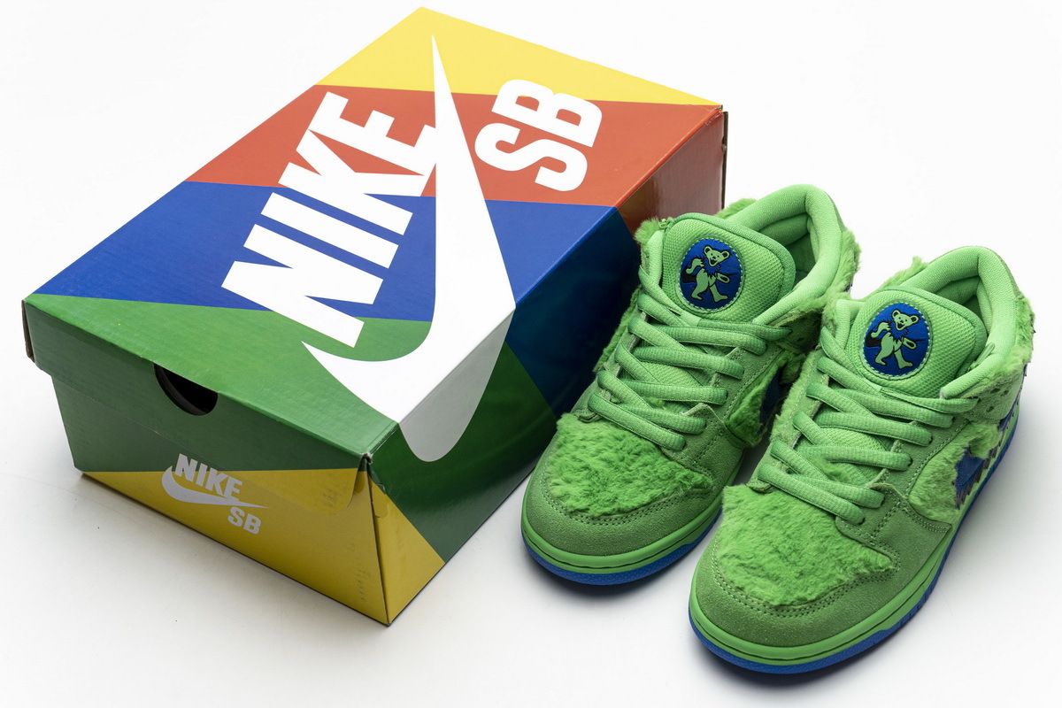 Pkgod Nike SB Dunk Low Grateful Dead Green Bear