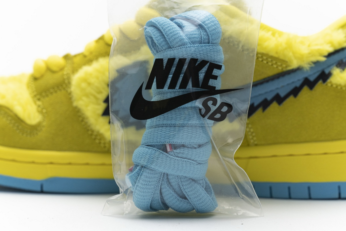     Nike SB Dunk Low Grateful Dead Yellow Bear