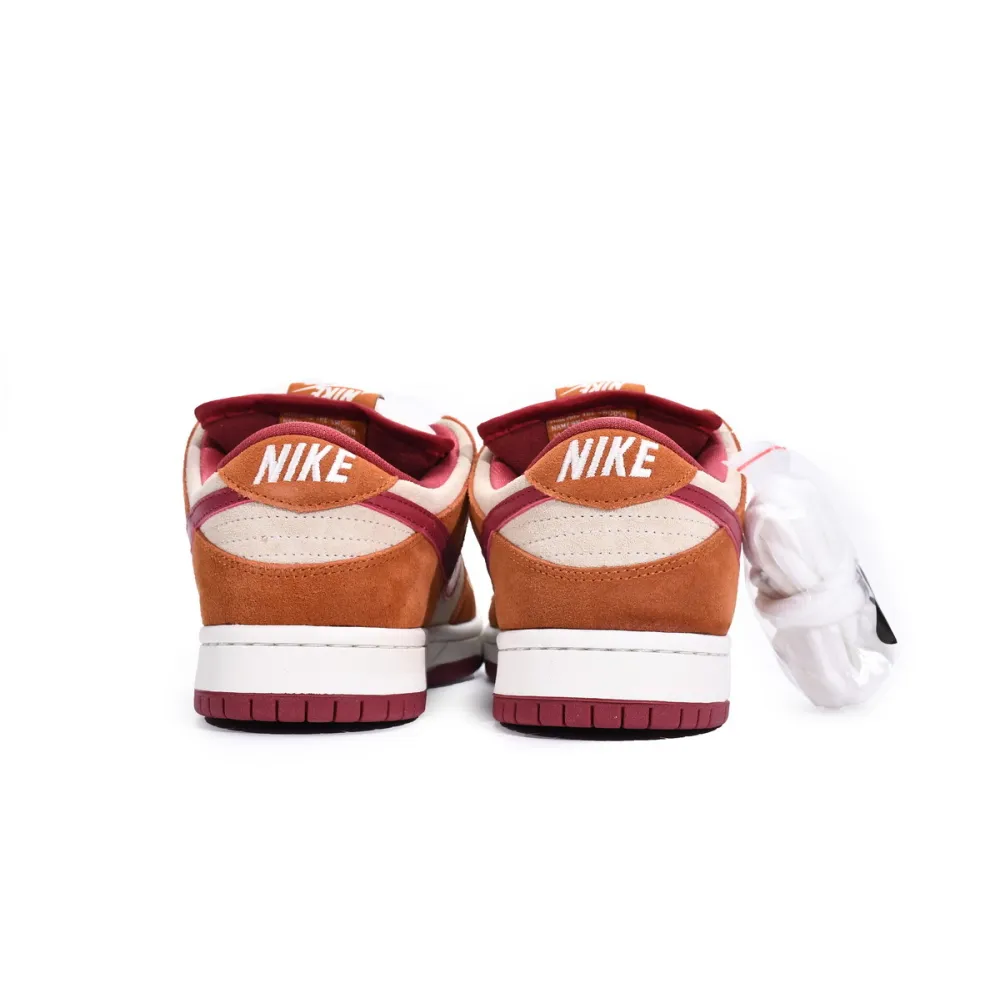 Pkgod Nike SB Dunk Low Pro Dark Russet Cedar​