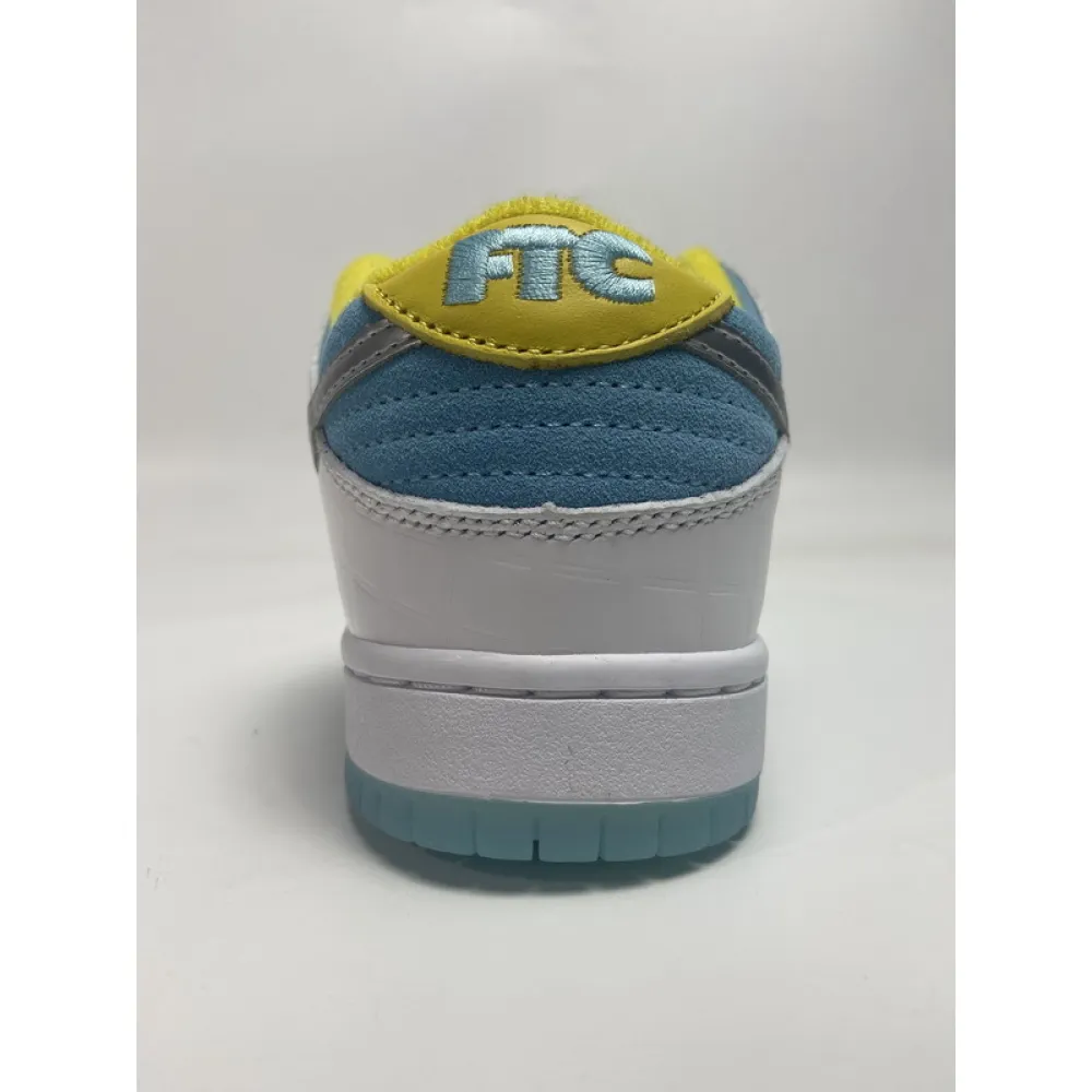 Pkgod Nike SB Dunk Low Pro FTC Lagoon Pulse