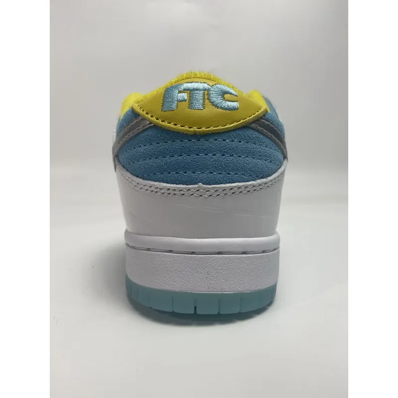 Pkgod Nike SB Dunk Low Pro FTC Lagoon Pulse
