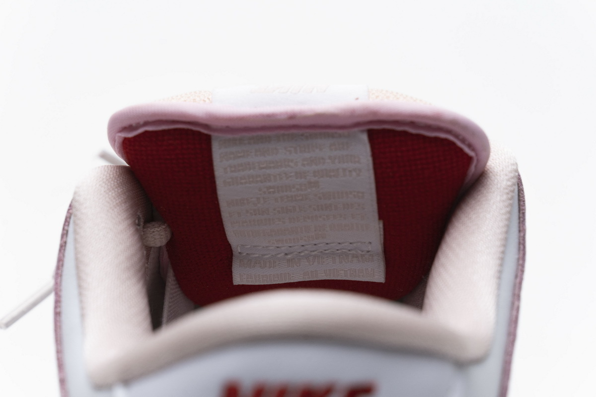 Pkgod Nike SB Dunk Low PRO OG QS Pink Pigeon