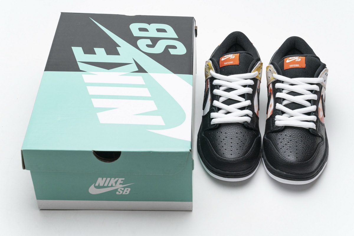     Nike SB Dunk Low Raygun Tie-Dye Black