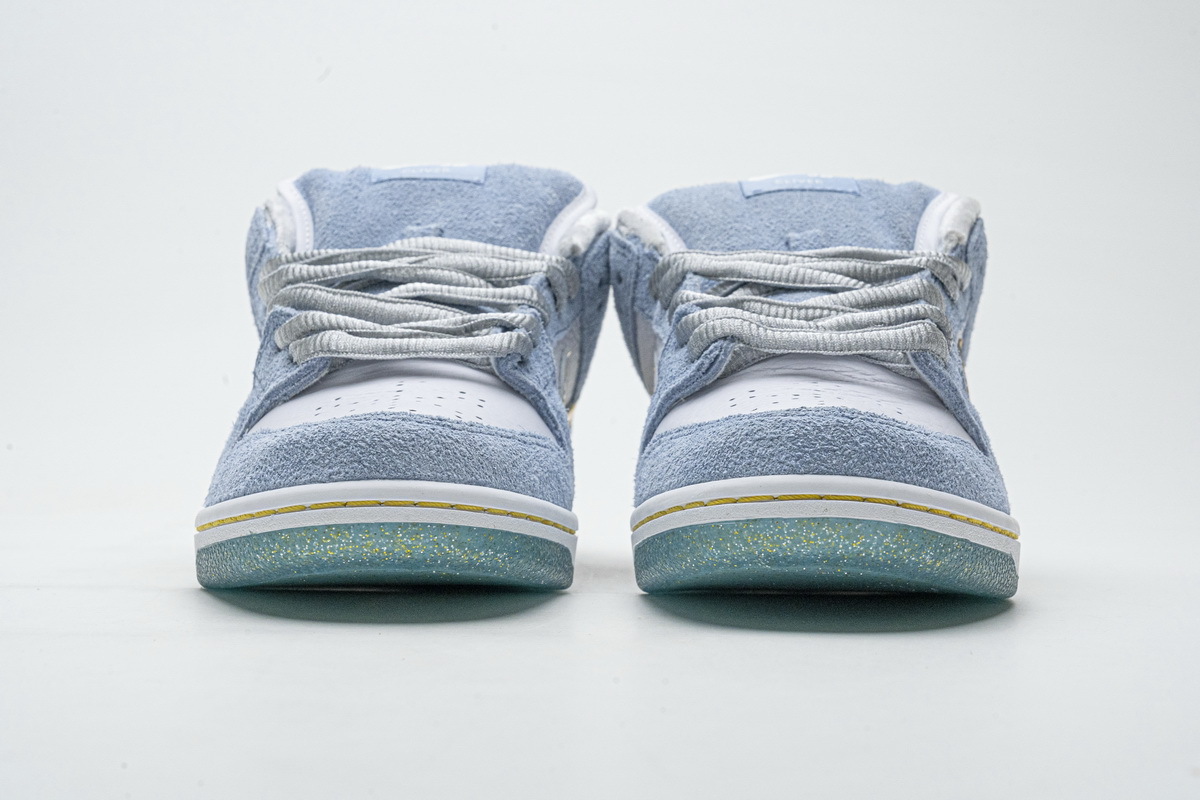     Nike SB Dunk Low Sean Cliver