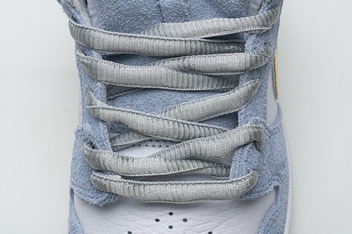     Nike SB Dunk Low Sean Cliver