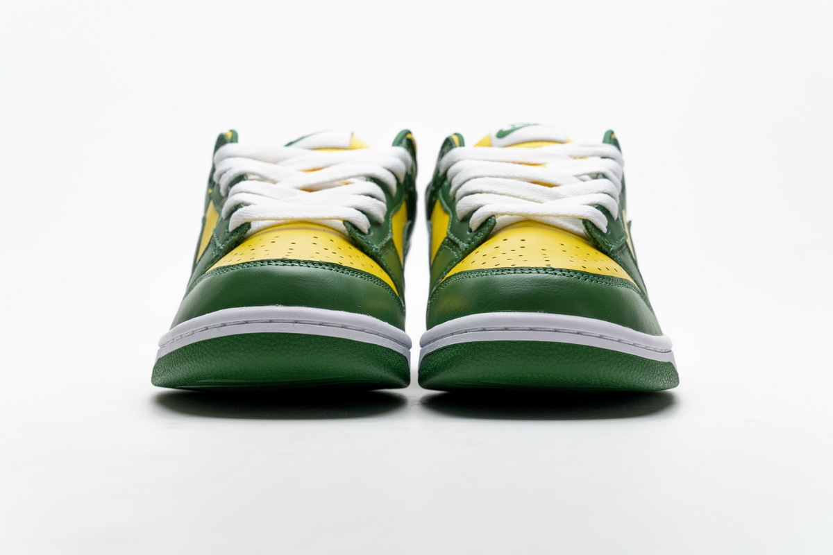     Nike SB Dunk Low SP Brazil