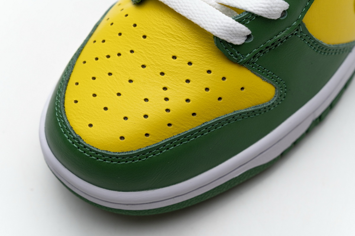     Nike SB Dunk Low SP Brazil