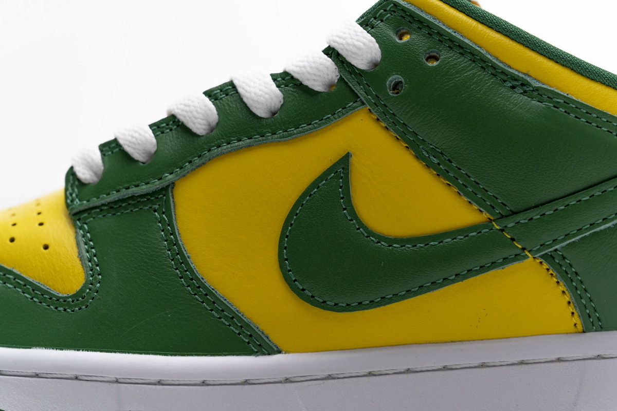     Nike SB Dunk Low SP Brazil