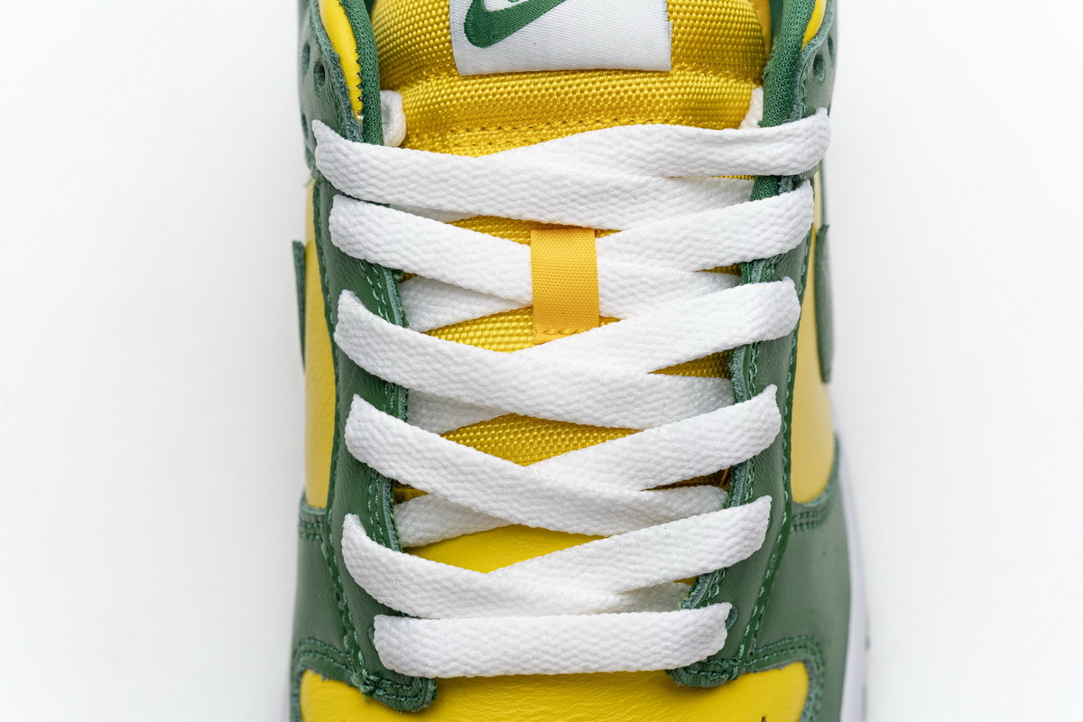     Nike SB Dunk Low SP Brazil