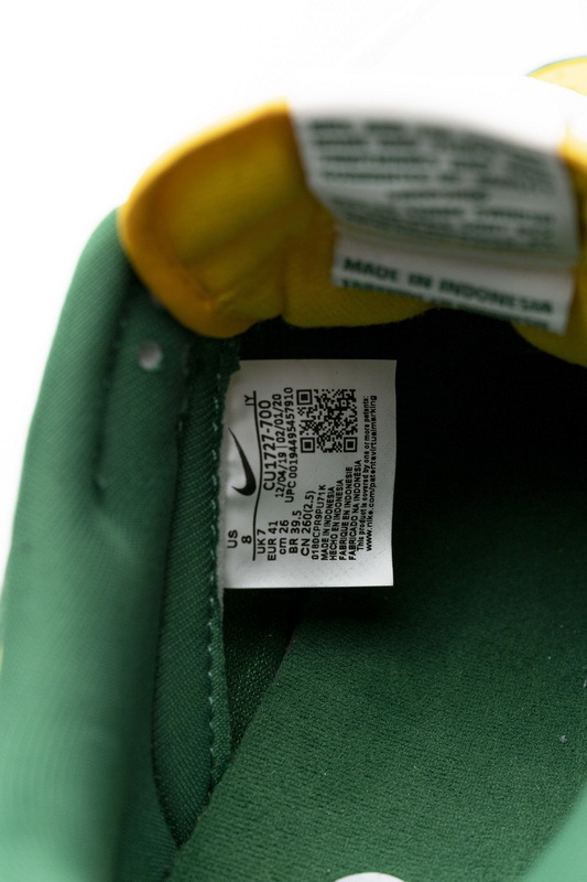     Nike SB Dunk Low SP Brazil