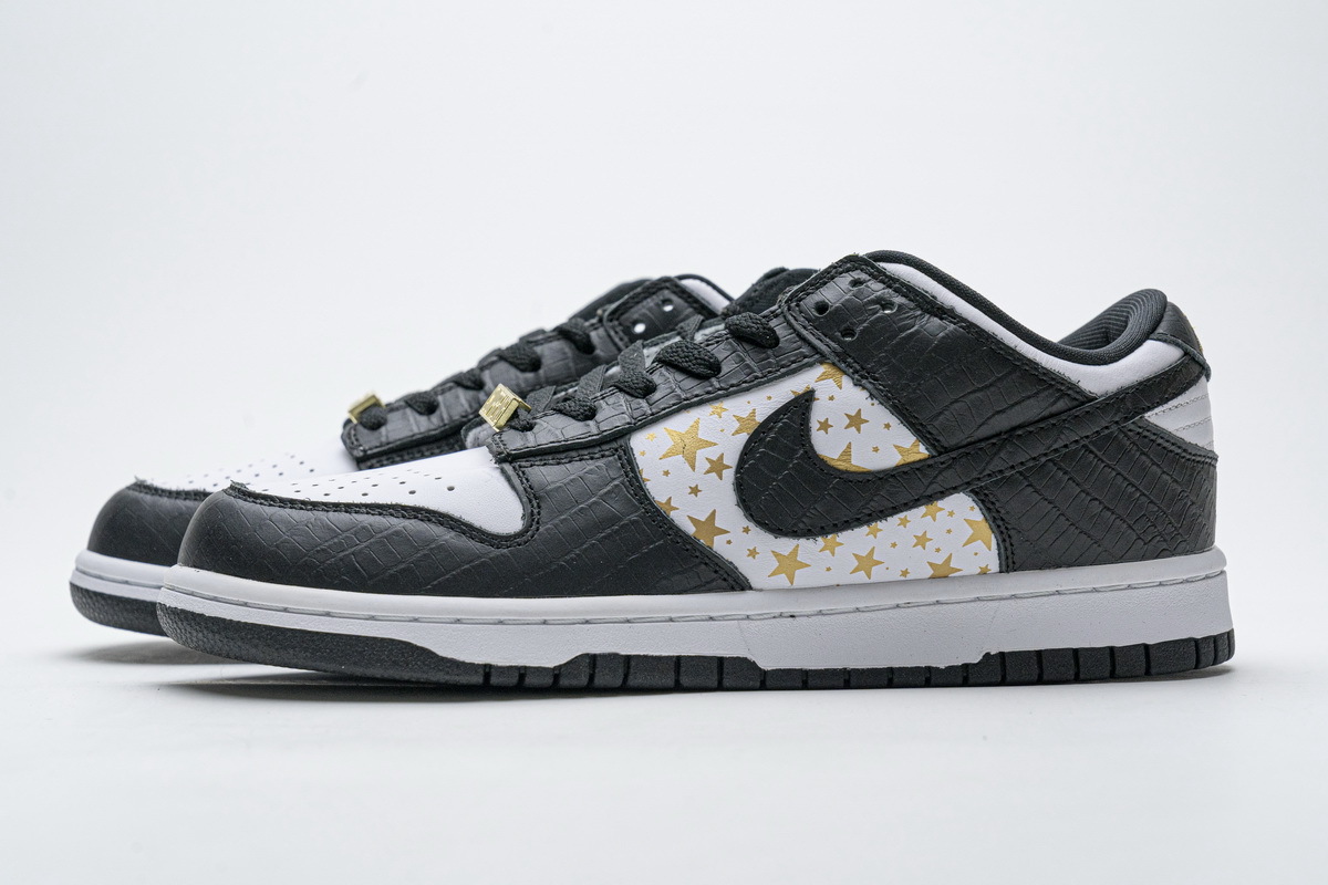    Pkgod Nike SB Dunk Low Supr Black Stars