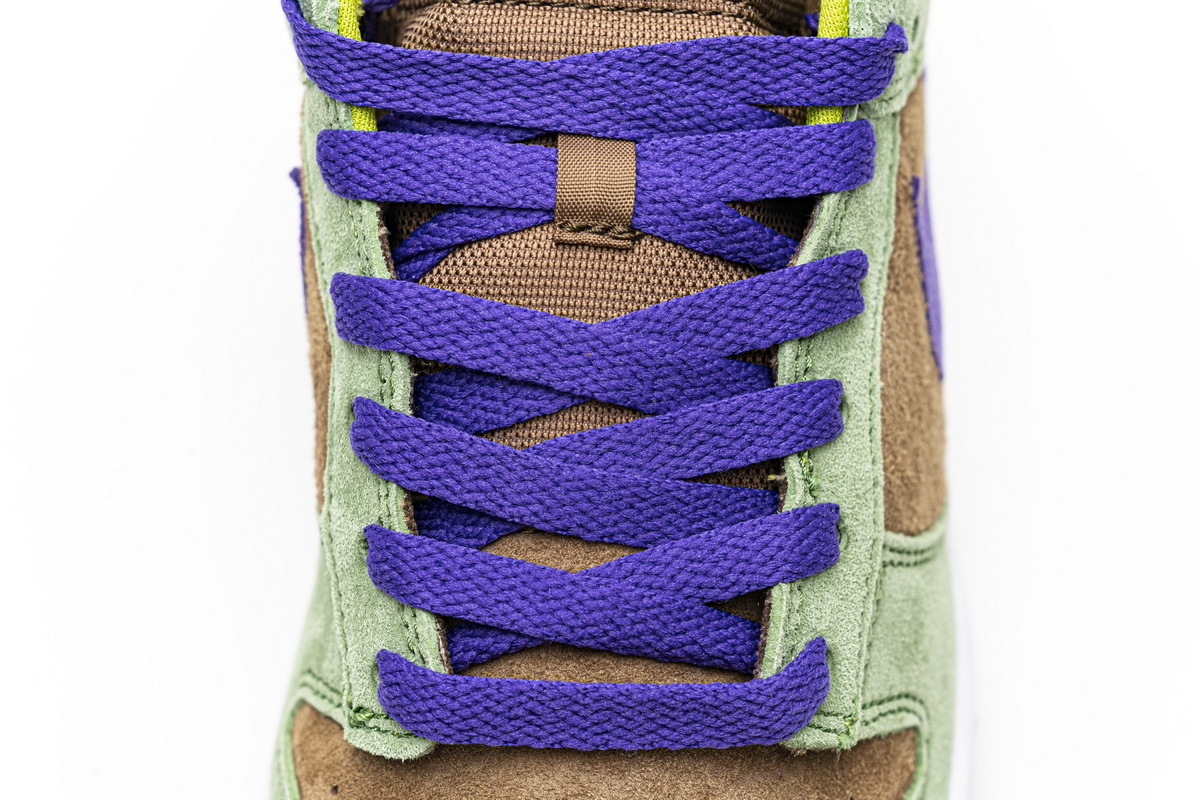    Nike SB Dunk Low Veneer