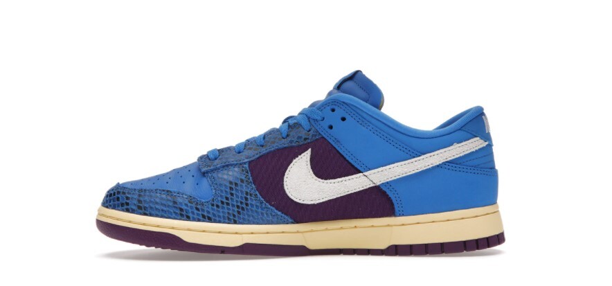     Nike SB Low UNDEFEATED Dunk vs. AF1​